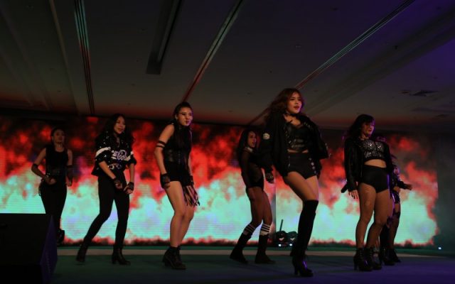 TOP & HOT Modern show