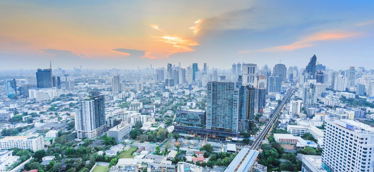 Exploring the Wonders of Bangkok: A Guide to Its Attractions